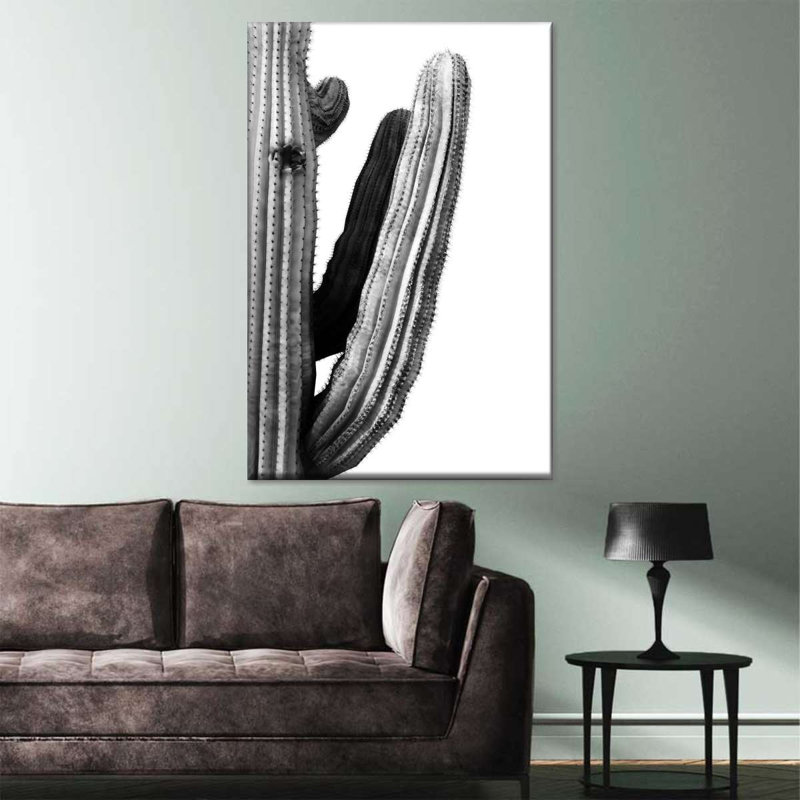 Branche de cactus sur toile, H 51 po x l 34 po x P 1,25 po