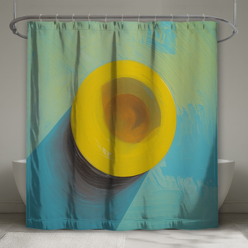 Chapeau jaune sur les rideaux de douche très longs, L 70 po x H 84 po