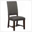 Chaise d'appoint de salle à manger rembourrée transitionnelle avec des accents élégants pour des environnements polyvalents