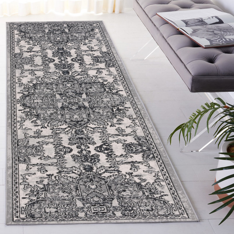 Odyssey Performance Oriental Rug, Runner 2'2" x 8'