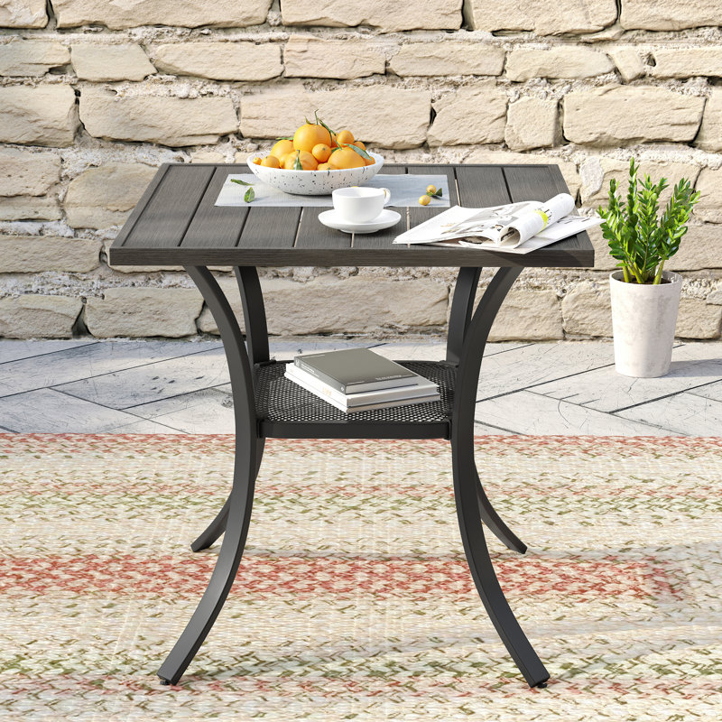 Table de salle à manger d'extérieur Hesson, Bois de brosse brossé