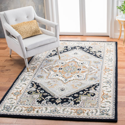 Delara Hand Tufted Wool Oriental Rug
