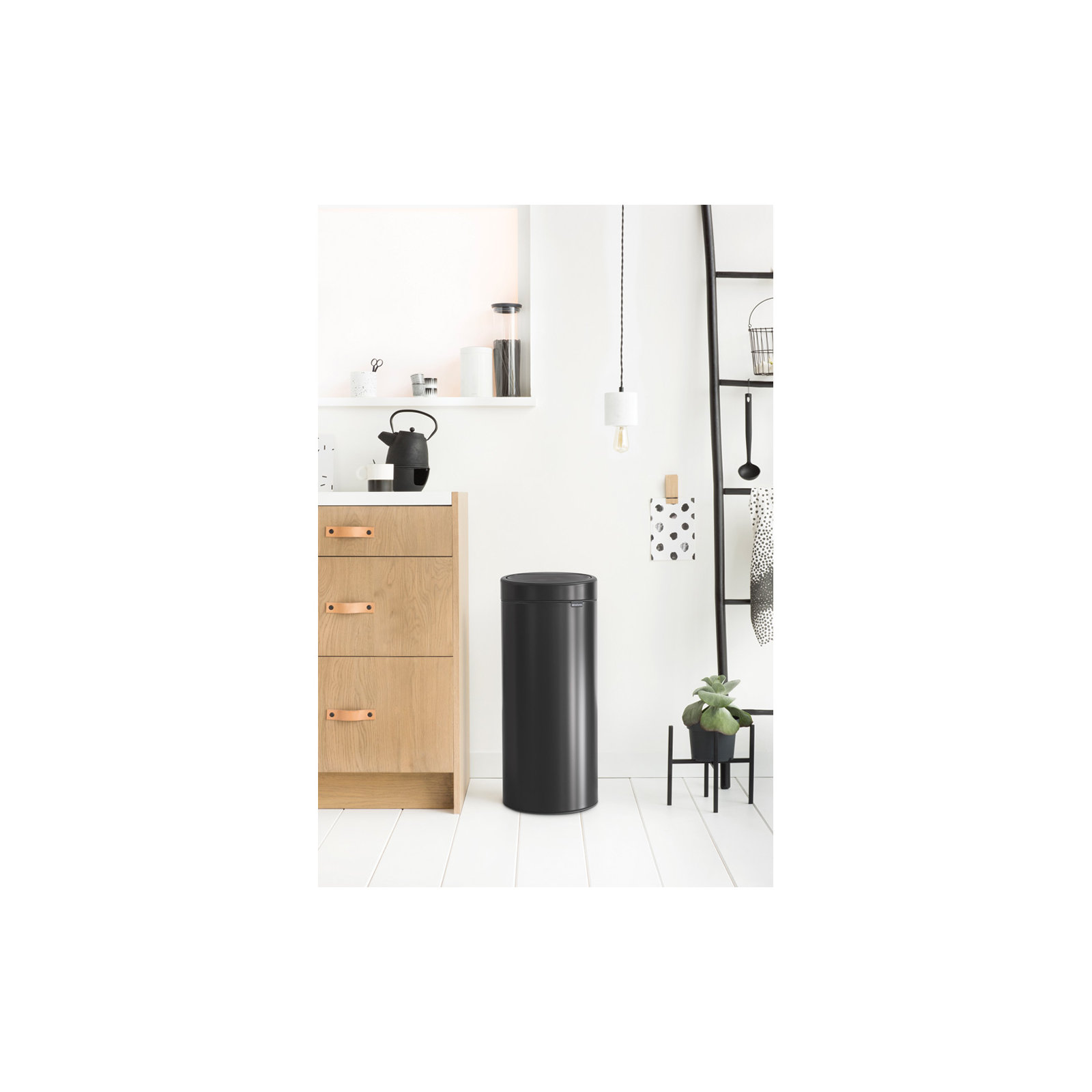 Brabantia 8 Gallon Touch Top Trash Can, Matte Black
