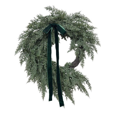 Couronne de Noël artificielle en cyprès 23,6 pouces avec nœud en velours vert foncé pour décoration des Fêtes