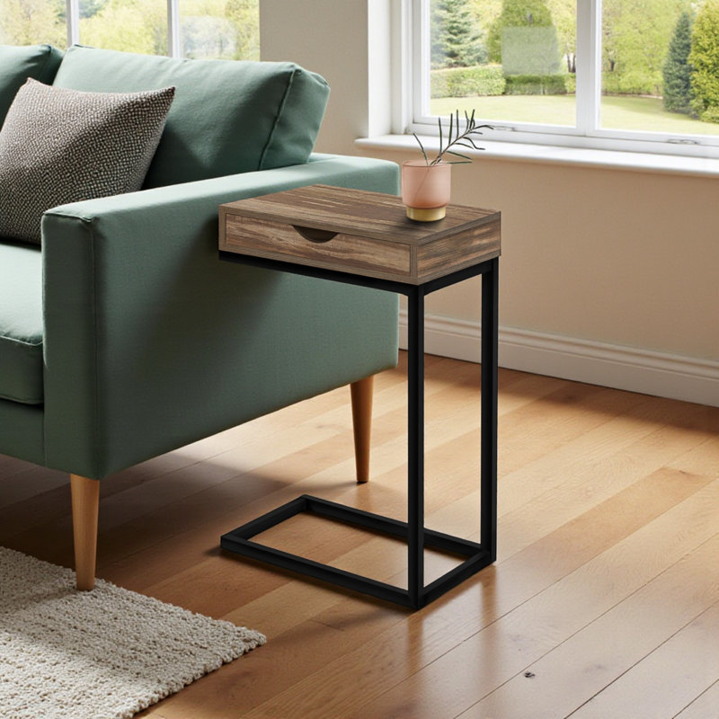 Table d'appoint moderne et contemporaine Signy