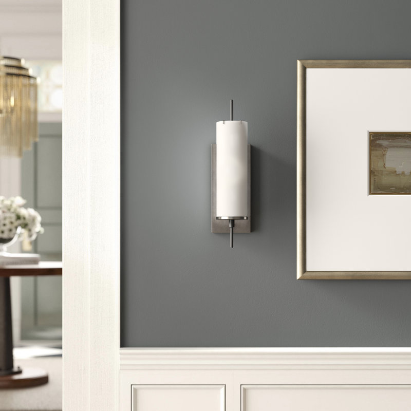Stefan 1 - Light Armed Sconce