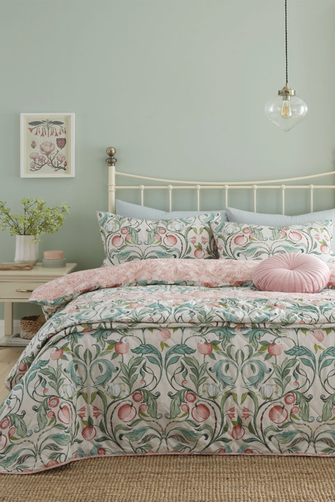 Duvet Covers & Sets