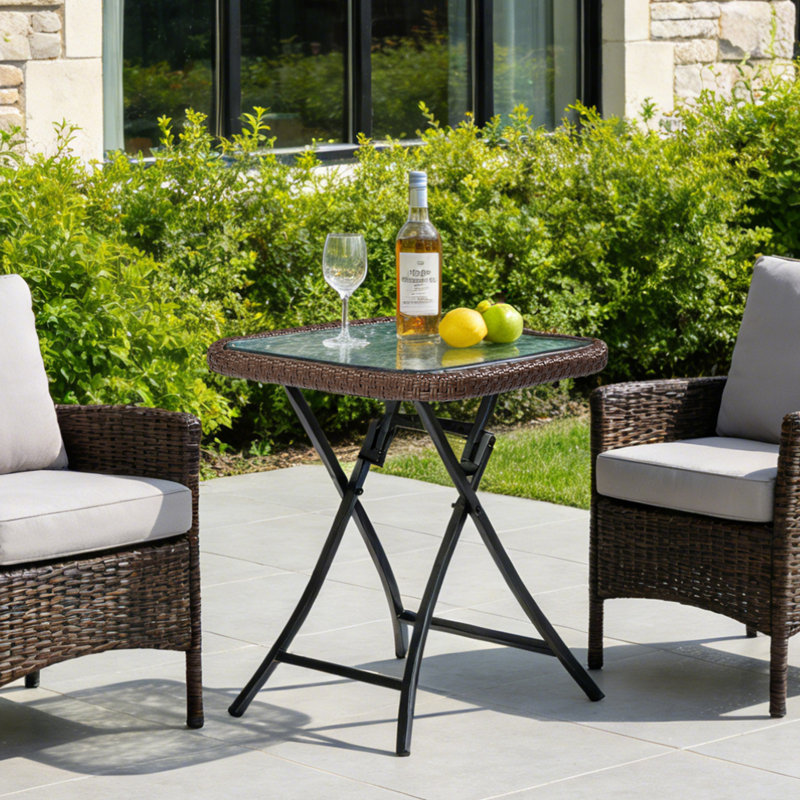 Table d'appoint carrée pliante en rotin
