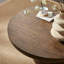Table basse ronde de 35,98 pouces avec pieds cylindriques, table de table en placage de bois, table d'appoint de canapé arrondie pour le bureau du salon
