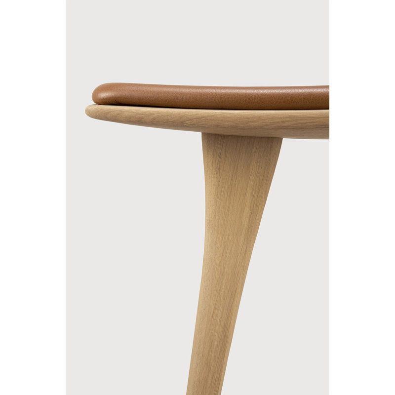 Osso 26.8" Counter Stool, Black, Varnished Black