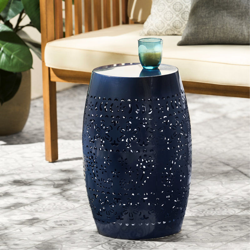 Table d'appoint de 12 pouces avec finition marine, structure stable, sans assemblage, idéale pour la terrasse, structure entièrement découpée en dentelle, style transitionnel, espace extérieur