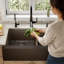 Ensemble d'évier de cuisine à double cuve et tablier frontal à tablier frontal 34 po x 21-1 / 4 po 60/40 Karran Quartz-49947595