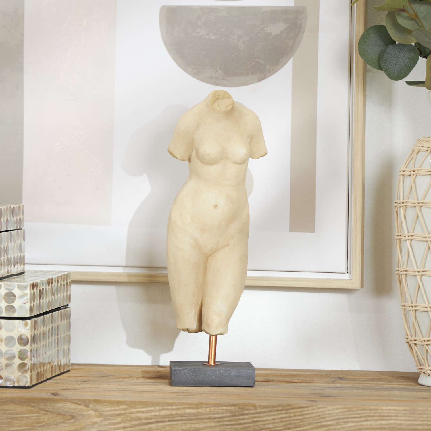 Decorative Sculpture, Cream