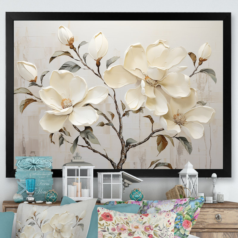 Fleur de magnolia beige et vert - art mural Magnolias, H 24 po x l 32 po x P 1 po, Cadre simple noir