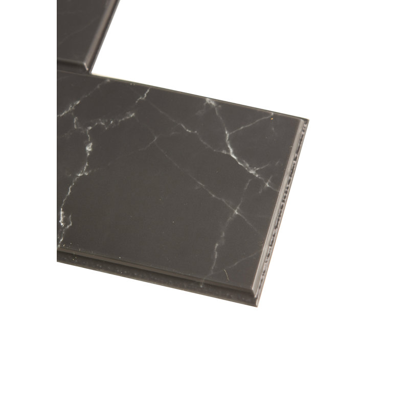 Carreaux de dosseret en marbre noir