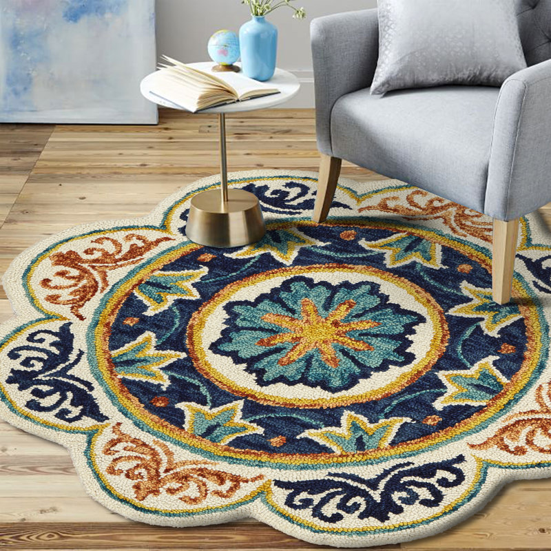 Arla Classic Mandala Floral Hand Tufted Wool Area Rug, Round 4'