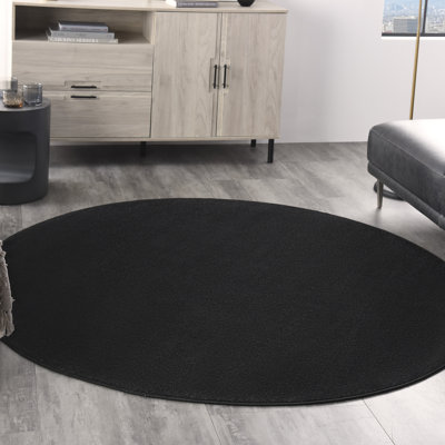 Tapis noir moderne Yolonda