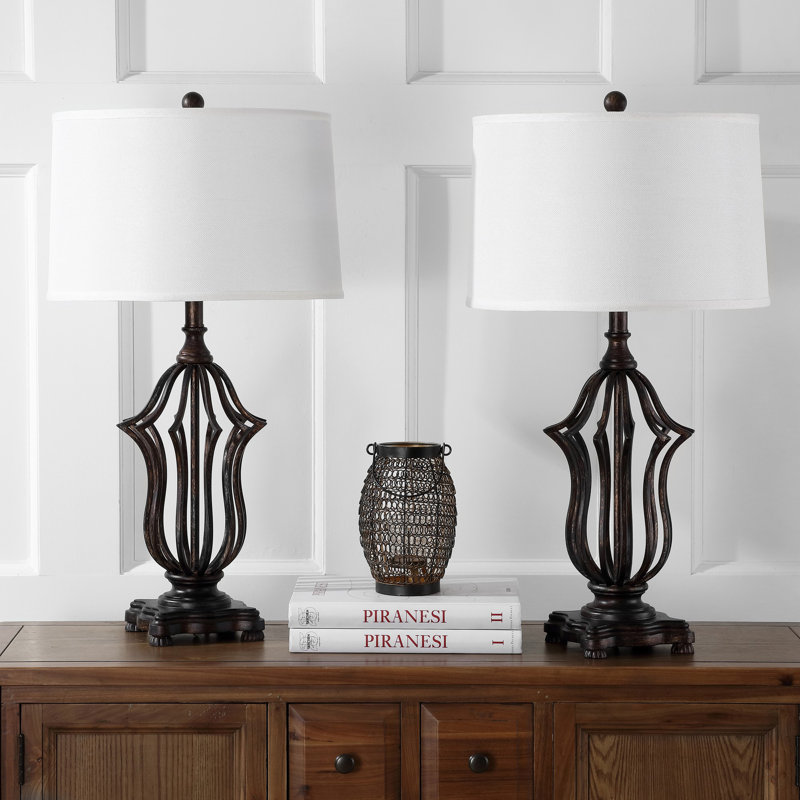 Ian Metal Table Lamp