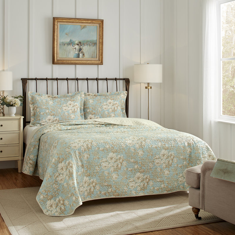 Laura Ashley Brompton Green Reversible Cotton Quilt Set, Full/Queen Quilt + 2 Standard Shams