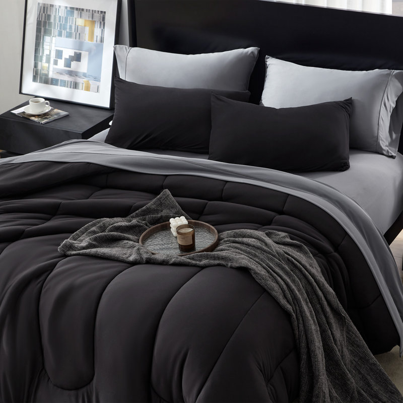 Black Microfiber Queen Comforter Set with Shams
