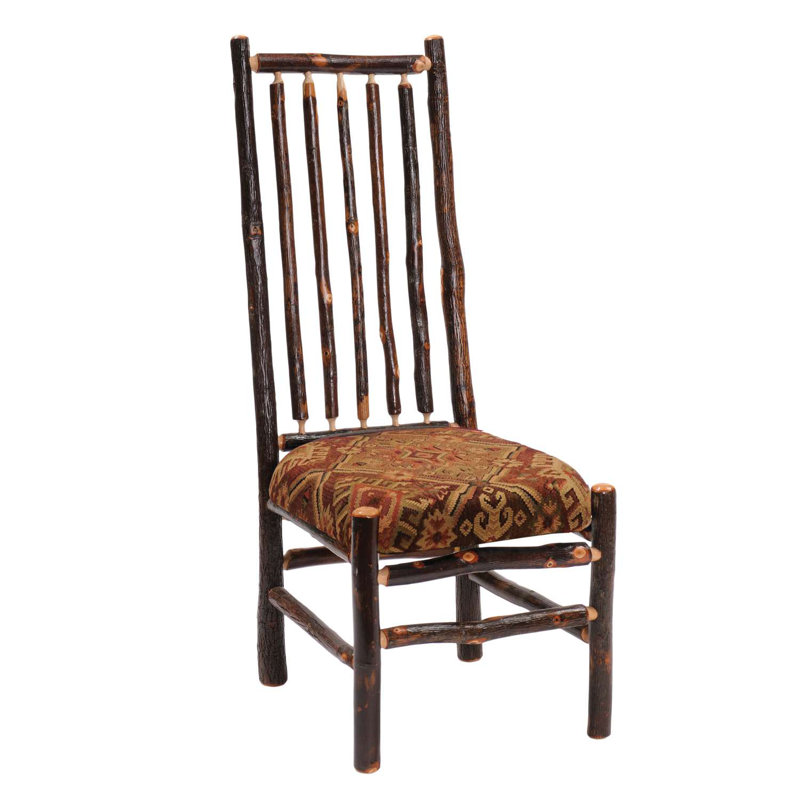 Chaise d'appoint à dossier haut et à rayons hauts Fireside Lodge Hickory - tissu standard, Standard Fabric
