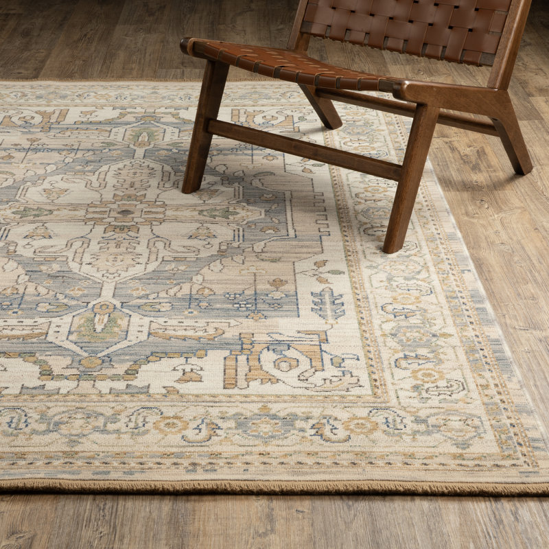 Kuester Vintage Center Medallion Beige/ Grey Wool Blend Area Rug, Rectangle 9'10" x 12'10"