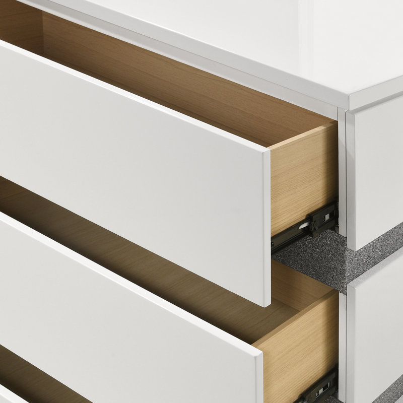 Arielah 62.99'' W 6 - Drawer Dresser