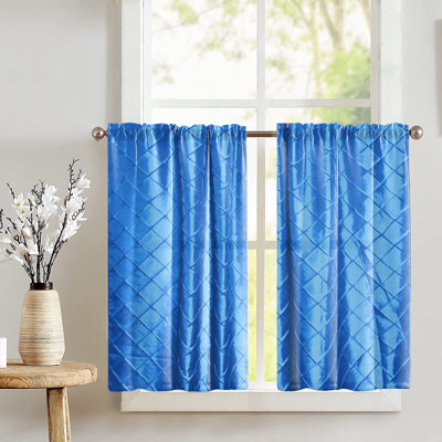 Geometric Tailored Cafe Curtain