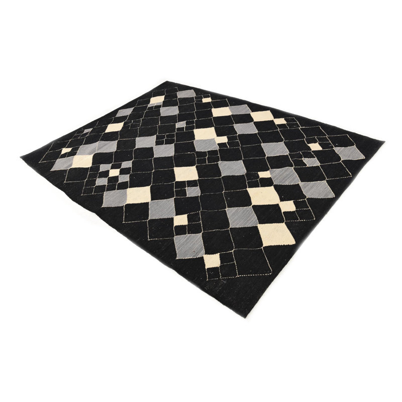 Tapis noir Newsom