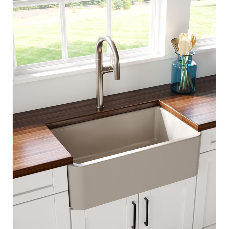 Nove Pull Down Single Handle Kitchen Faucet, Chrome