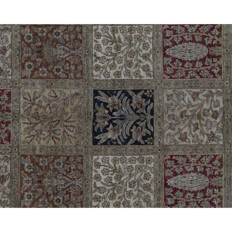 Wool Oriental Area Rug in Brown/Ivory/Burgundy