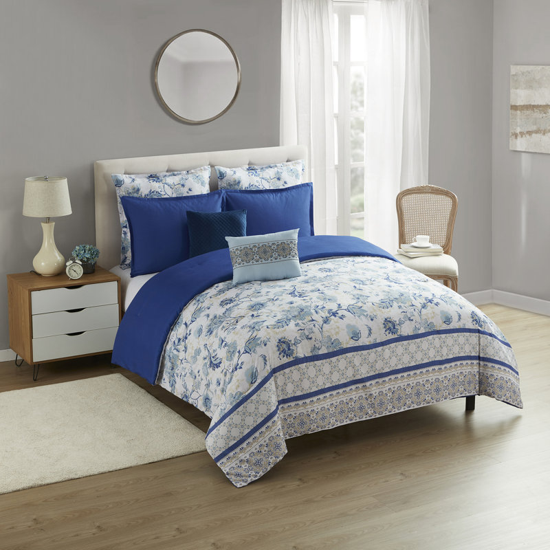 Queen Blue Floral Microfiber 7-Piece Bed in a Bag Set