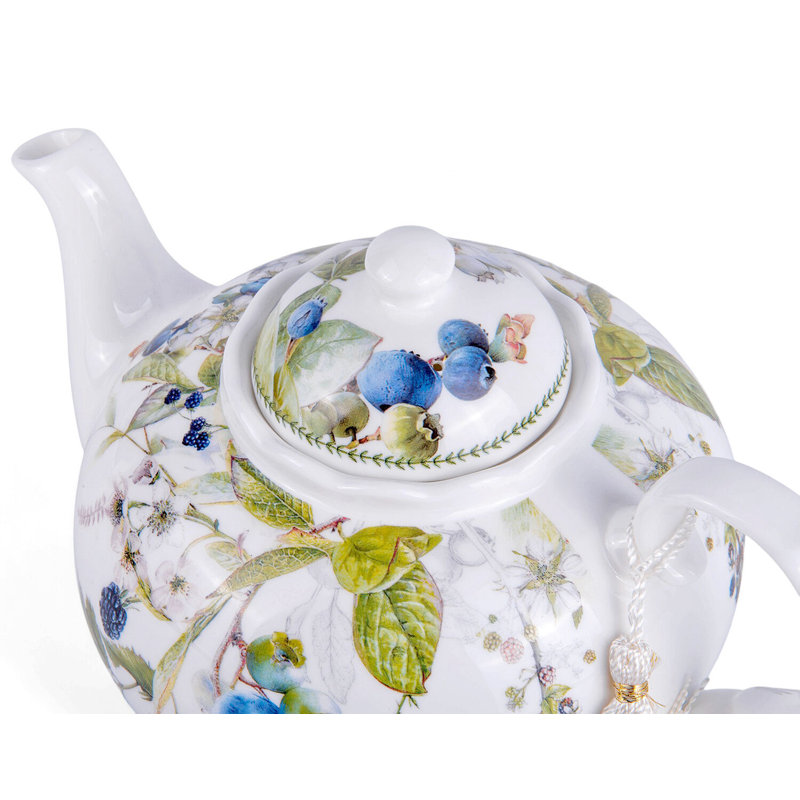 Wild Berries Ceramic China Tea Set for 2 pers. in Gift Box