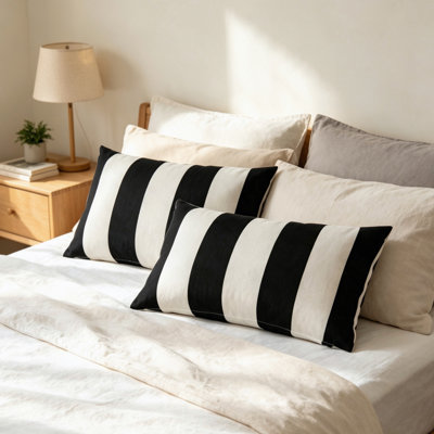 Ensemble de 2 coussins lombaires rayés noirs et blancs avec insertions, coussins d'extérieur à fermeture à glissière résistants à l'eau et à la décoloration, coussins décoratifs pour le jardin et les meubles d'intérieur