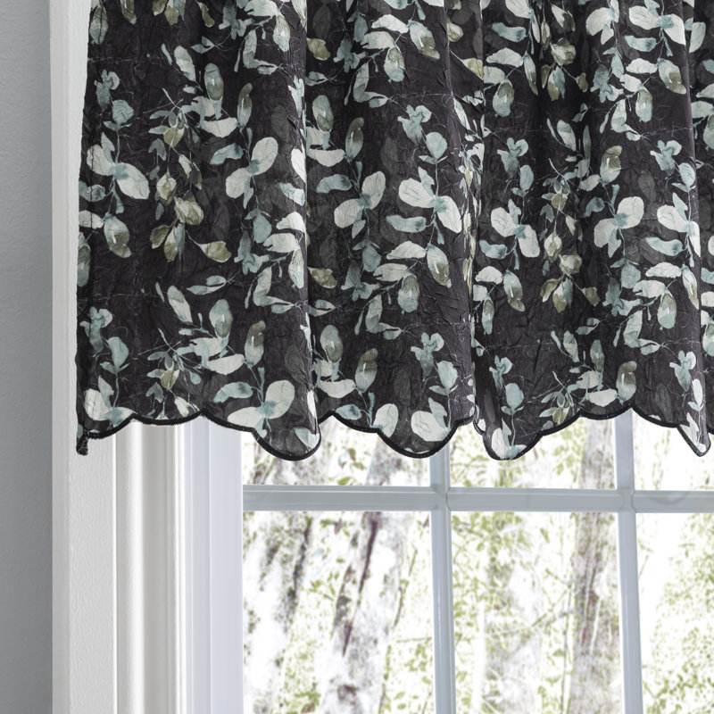 Floral Pointed Window Pelmet