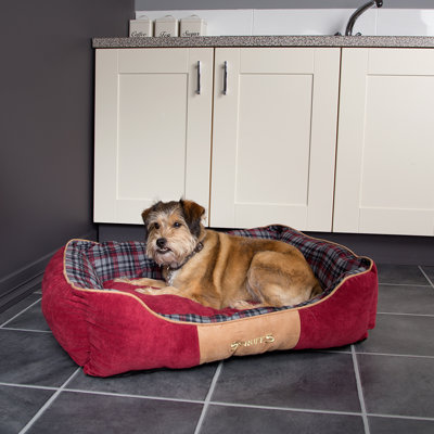 Highland Polyester Pet Bed