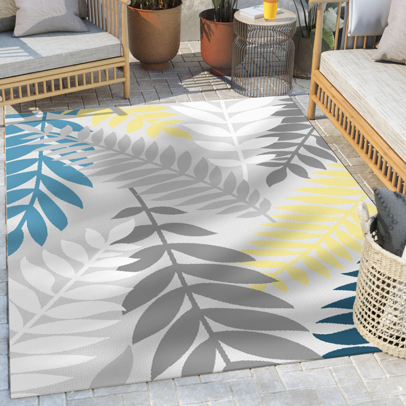 Floral Indoor / Outdoor Area Rug, Rectangle 120 x 160cm