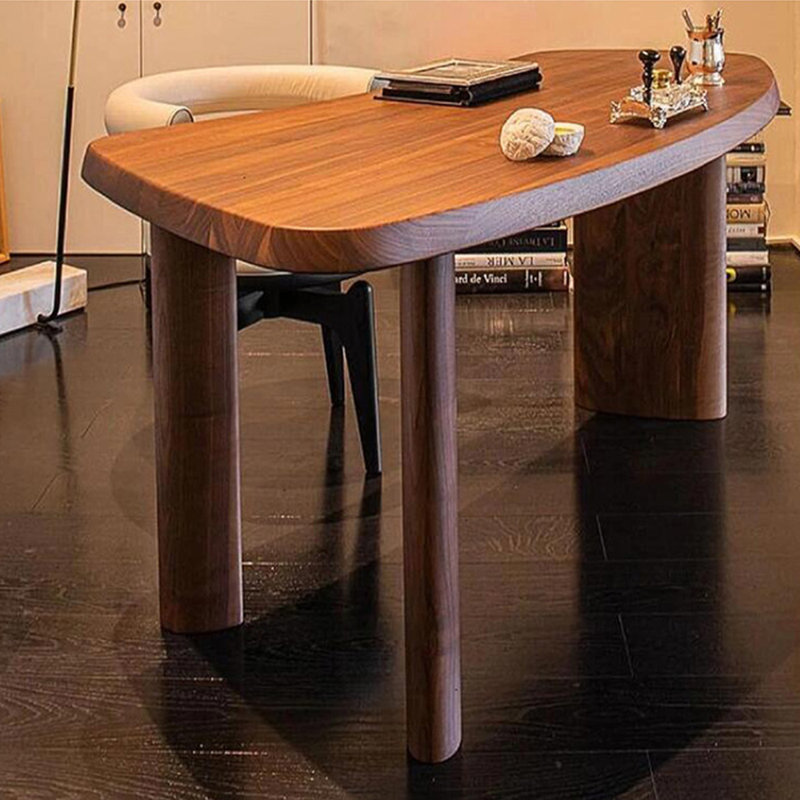 Bureau courbé de style européen