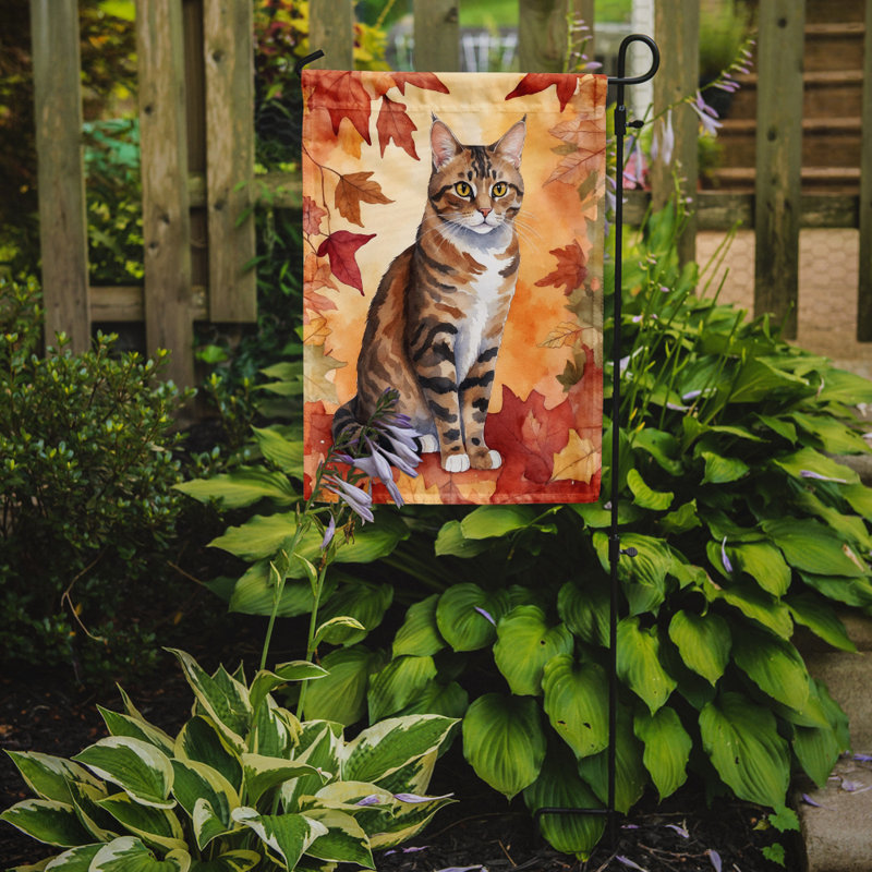 Chat en feuilles d'automne drapeau de jardin, Jaune californien pailleté