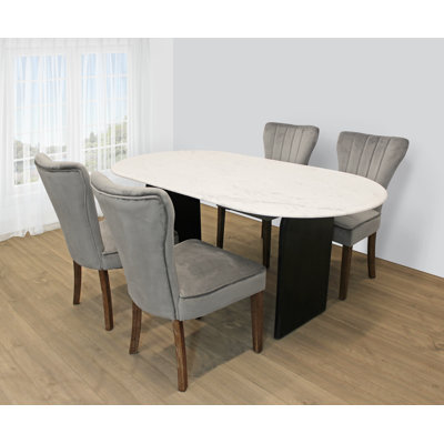 Ensemble repas pour 4 personnes Aryhanna