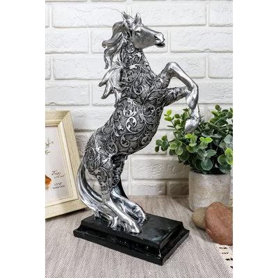 Figurine Dzheni
