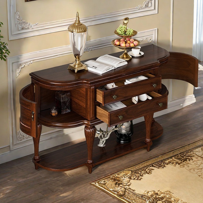 Buffet demi-rond en bois massif de style américain.