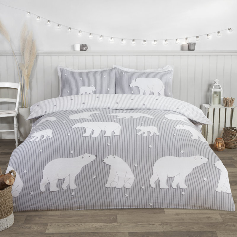 Polar Bear Family Festive Duvet Cover Set, Single Duvet Cover + 1 Standard Pillowcase, Grey