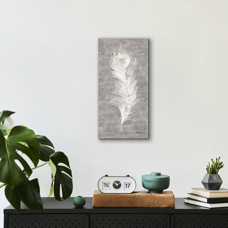 Art mural en verre acrylique 12 po x 24 po Latitude Run® «Silver Blue Eyed Feathers 2» par Albena Hristova, H 24 po x l 12 po