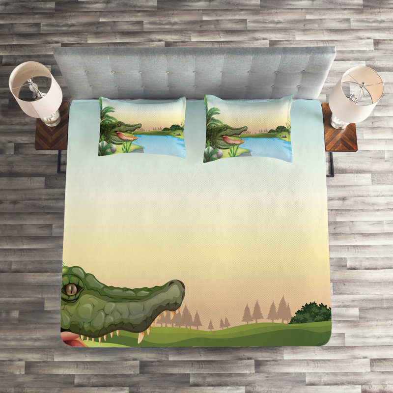 Reptile Polyester Coverlet, King Bedspread + 2 Shams