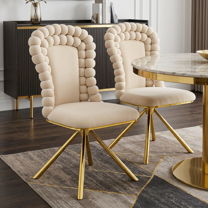Ensemble de deux chaises d'appoint en velours beige et or, Beige