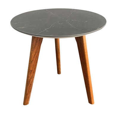 Table de bout à trois pieds Karyssa