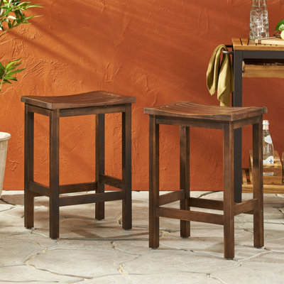 Tabouret de bar d'extérieur à hauteur de comptoir en bois d'acacia, ensemble de 2, finition brun acajou