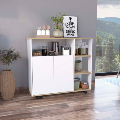 Îlot de cuisine de la Serbie, une armoire, quatre tablettes ouvertes
