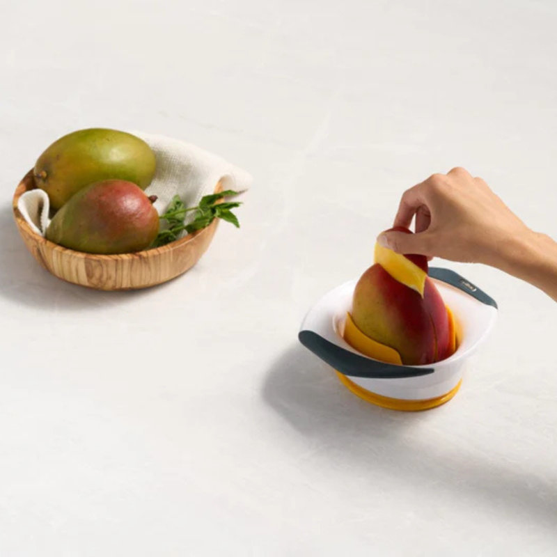 Zyliss 3-in-1 Mango Slice, Peel & Cutter Tool